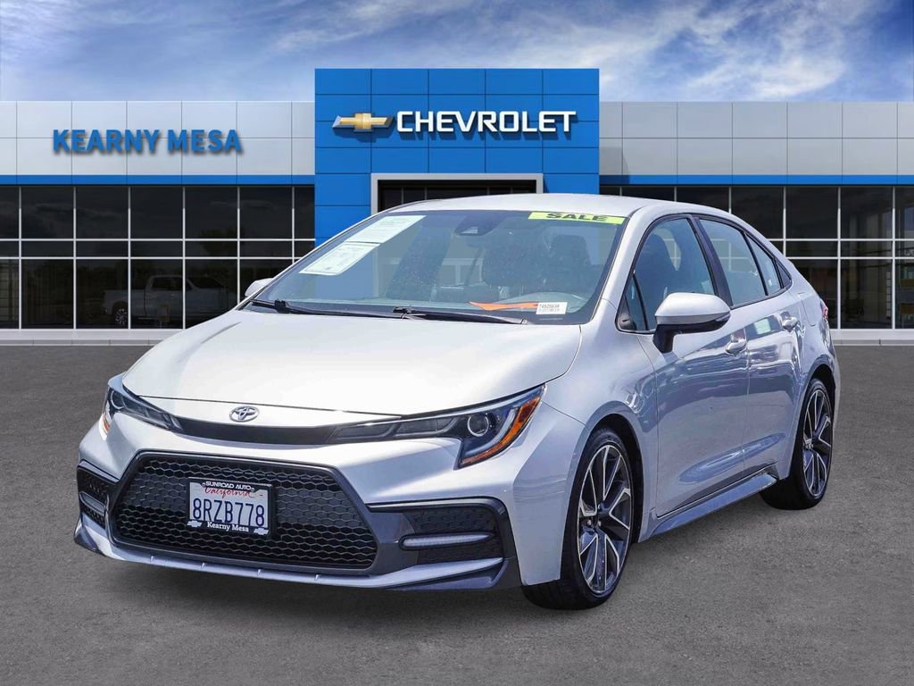 Used 2020 Toyota Corolla SE FWD image 3