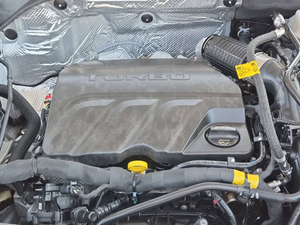 Used 2026 Chevrolet Trax LS FWD image 33