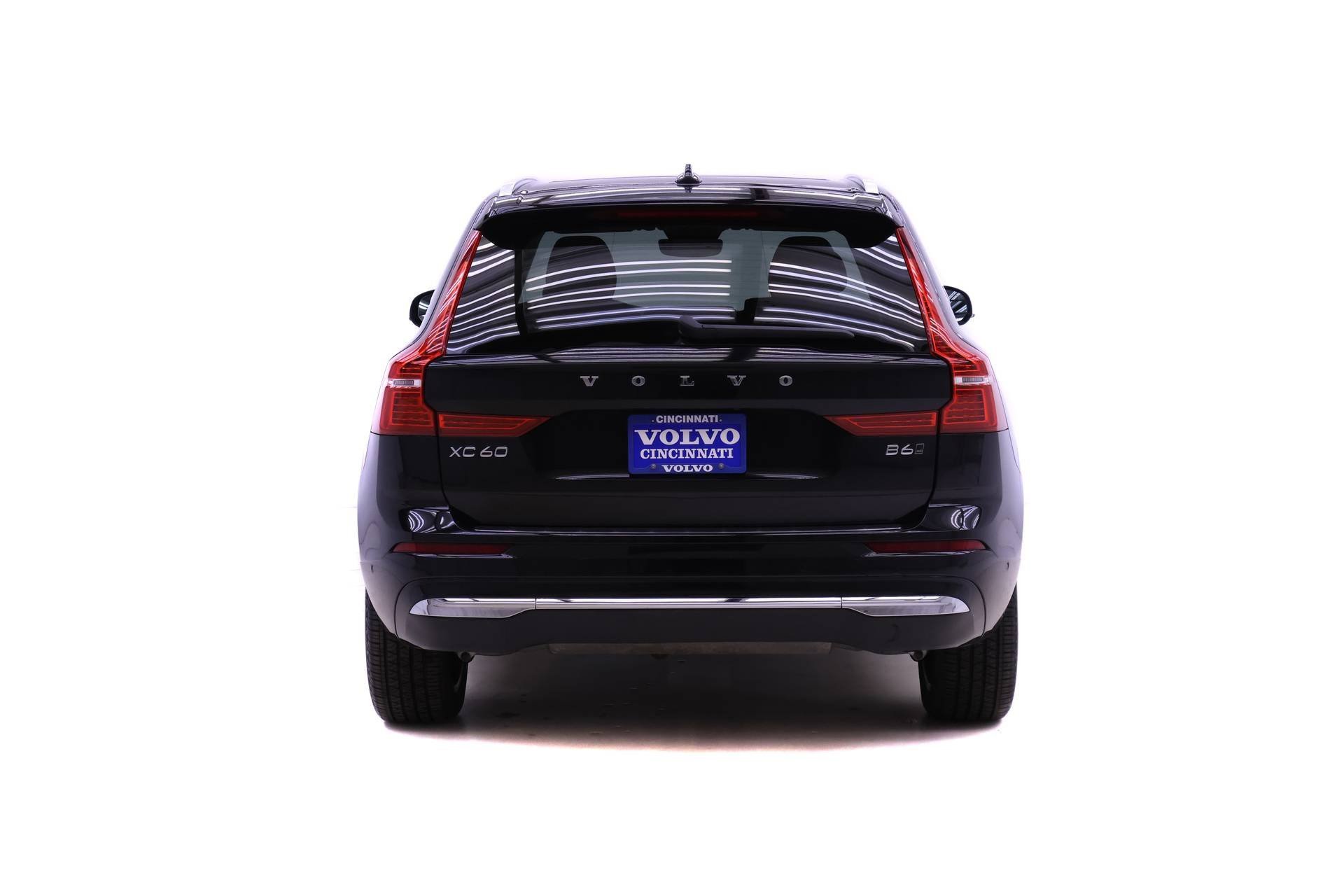 Certified 2022 Volvo XC60 B6 Inscription w/ Advanced Package image 7