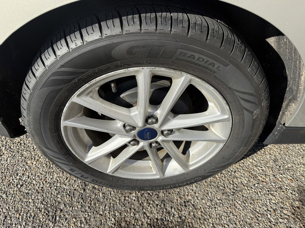 Used 2015 Ford Focus SE image 7