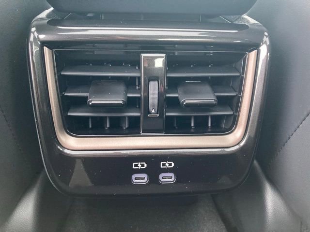 New 2026 Toyota Crown Platinum image 18