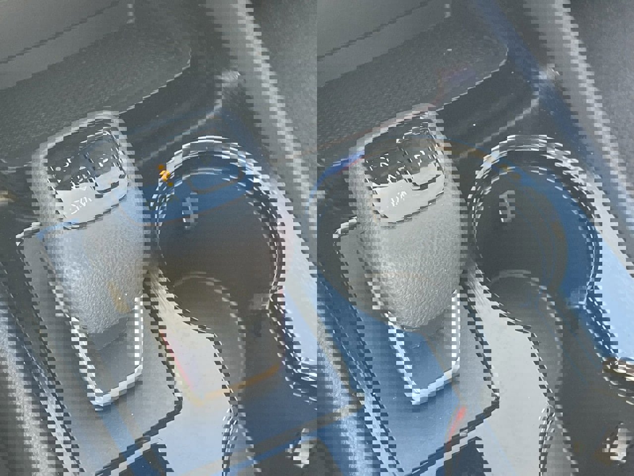 Used 2024 Nissan Rogue SV image 4