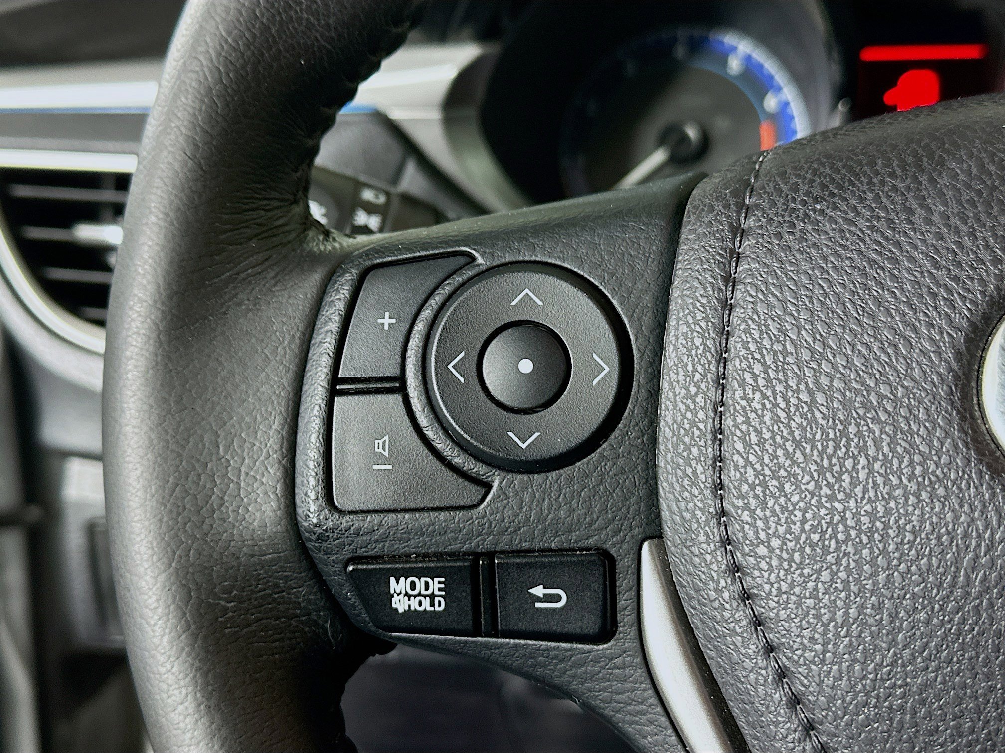 Used 2015 Toyota Corolla S image 16