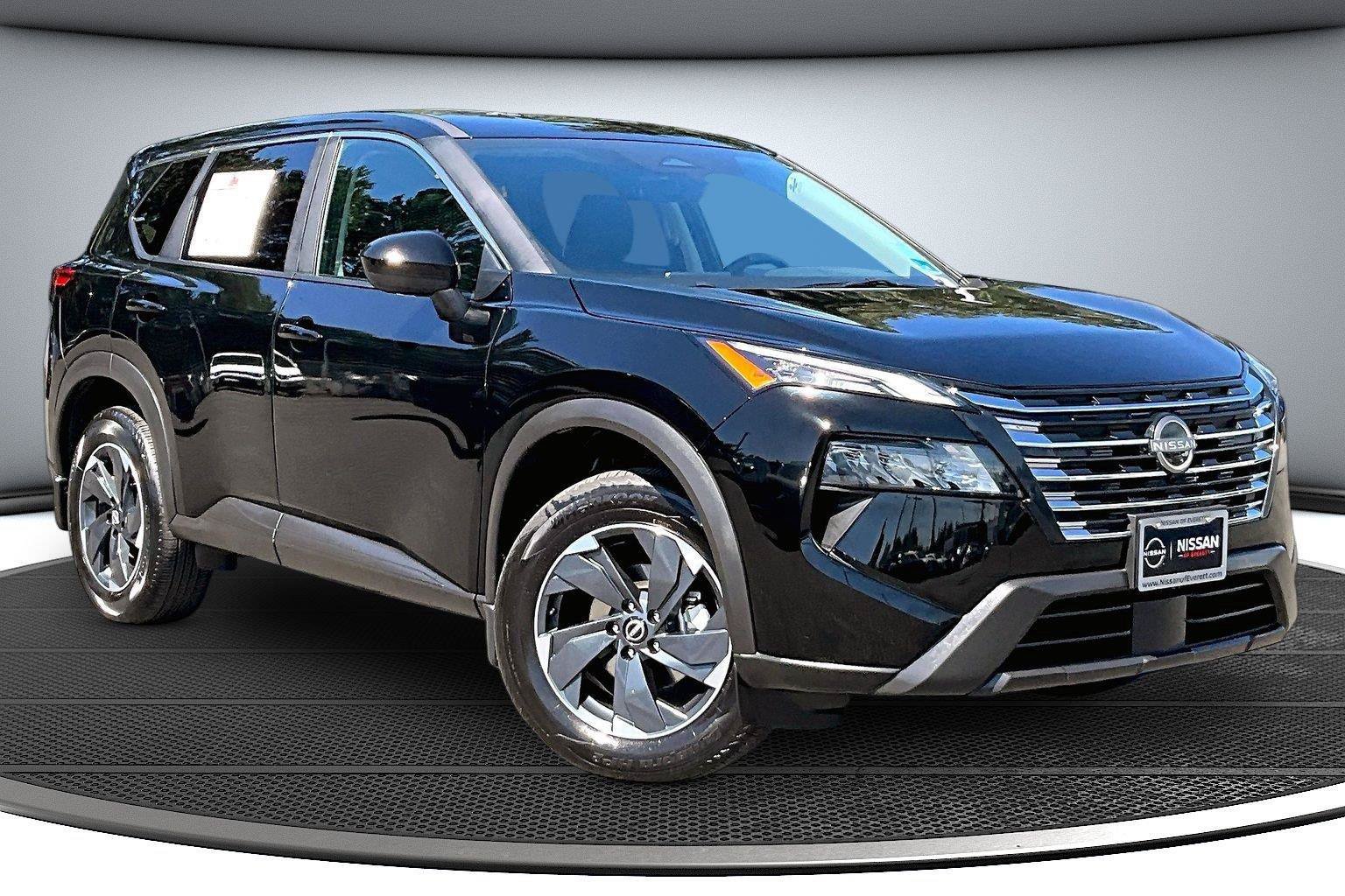 Used 2026 Nissan Rogue SV w/ Cold Weather Package AWD/4WD image 1