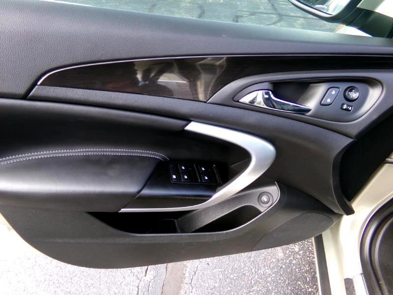 Used 2015 Buick Regal Turbo AWD image 9