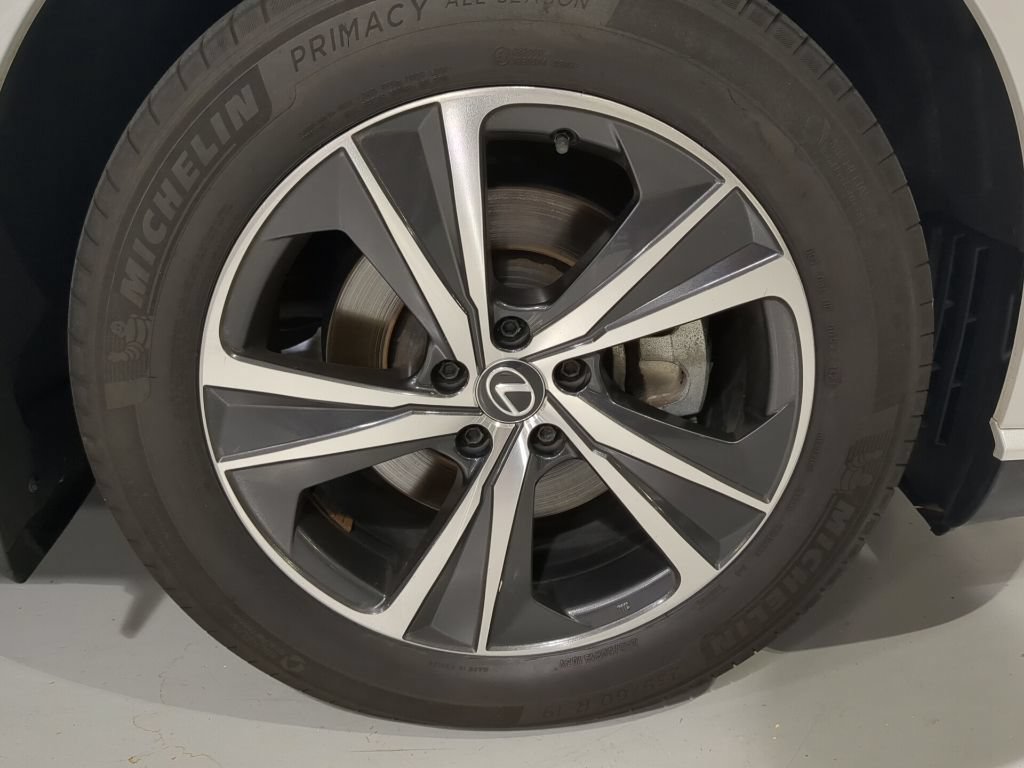 Used 2023 Lexus RX 350 Premium w/ Cold Area Package AWD/4WD image 6