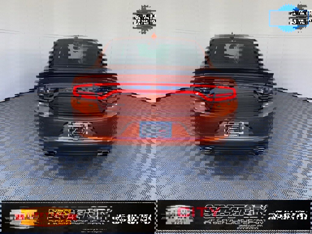 Used 2023 Dodge Charger SXT w/ Blacktop Package image 6