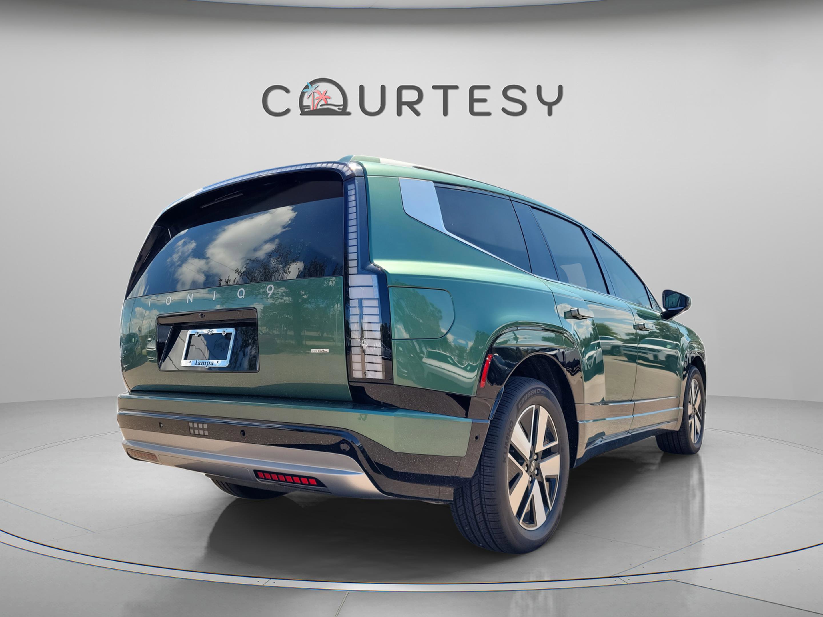 New 2026 Hyundai Ioniq 9 SEL image 4