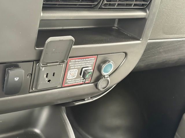 New 2026 Chevrolet Express 3500 w/ Power Convenience Package RWD image 21