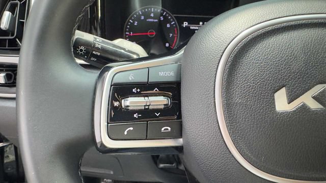 Used 2022 Kia Sorento S FWD image 30