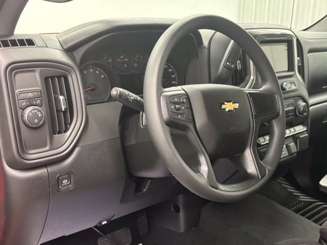 New 2026 Chevrolet Silverado 1500 Custom RWD image 19