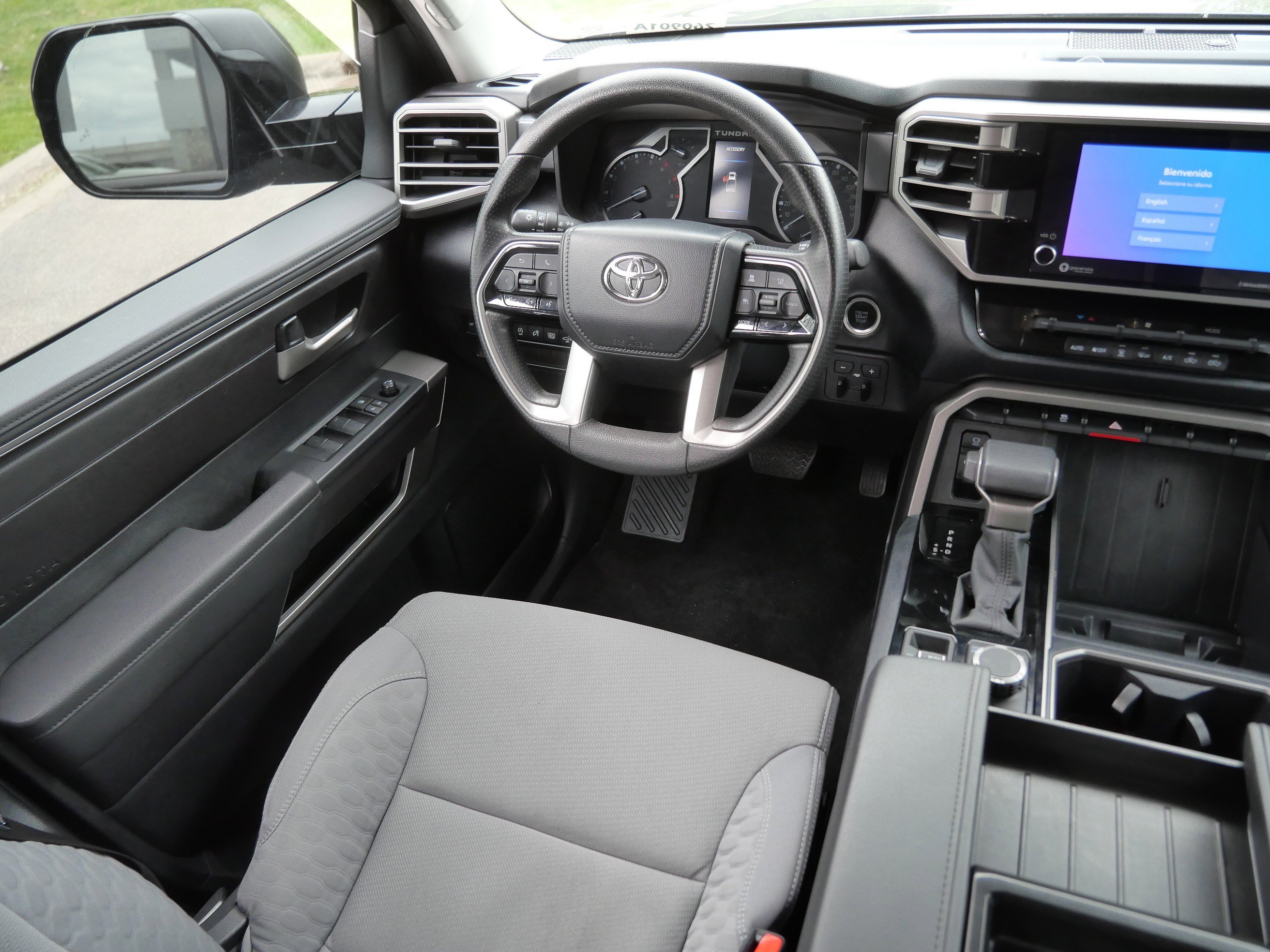 Used 2023 Toyota Tundra SR5 w/ SR5 Convenience Package AWD/4WD image 10