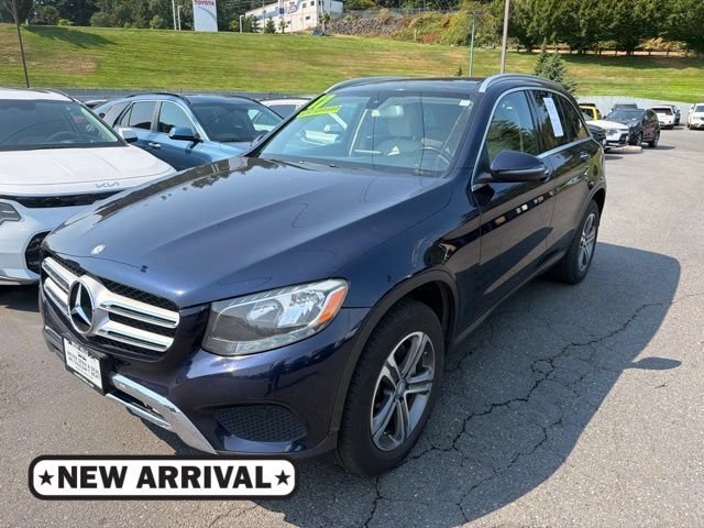 Used 2017 Mercedes-Benz GLC 300 4MATIC image 1