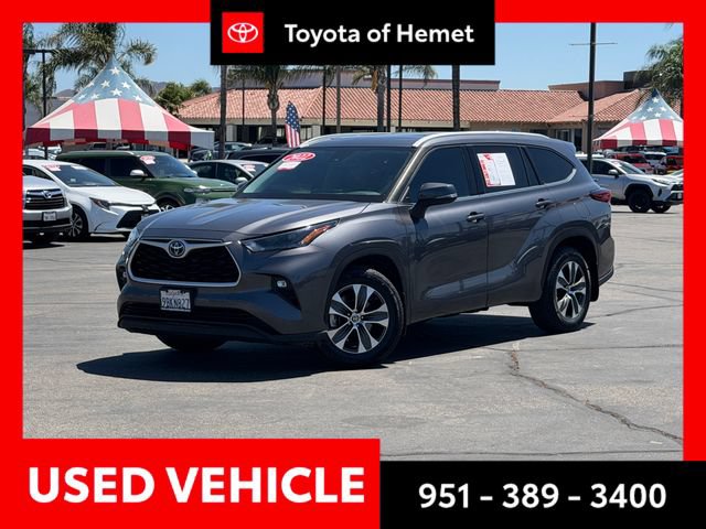 Used 2022 Toyota Highlander XLE