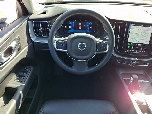 Certified 2023 Volvo XC60 B5 Core w/ Climate Package AWD/4WD image 12