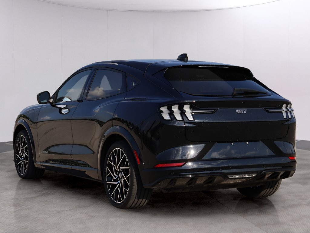 Used 2022 Ford Mustang Mach-E GT w/ GT Performance Edition AWD/4WD image 22