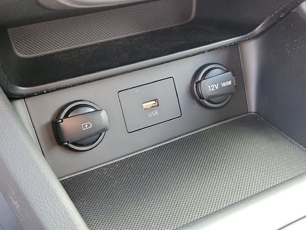 Used 2022 Hyundai Kona SEL FWD image 22
