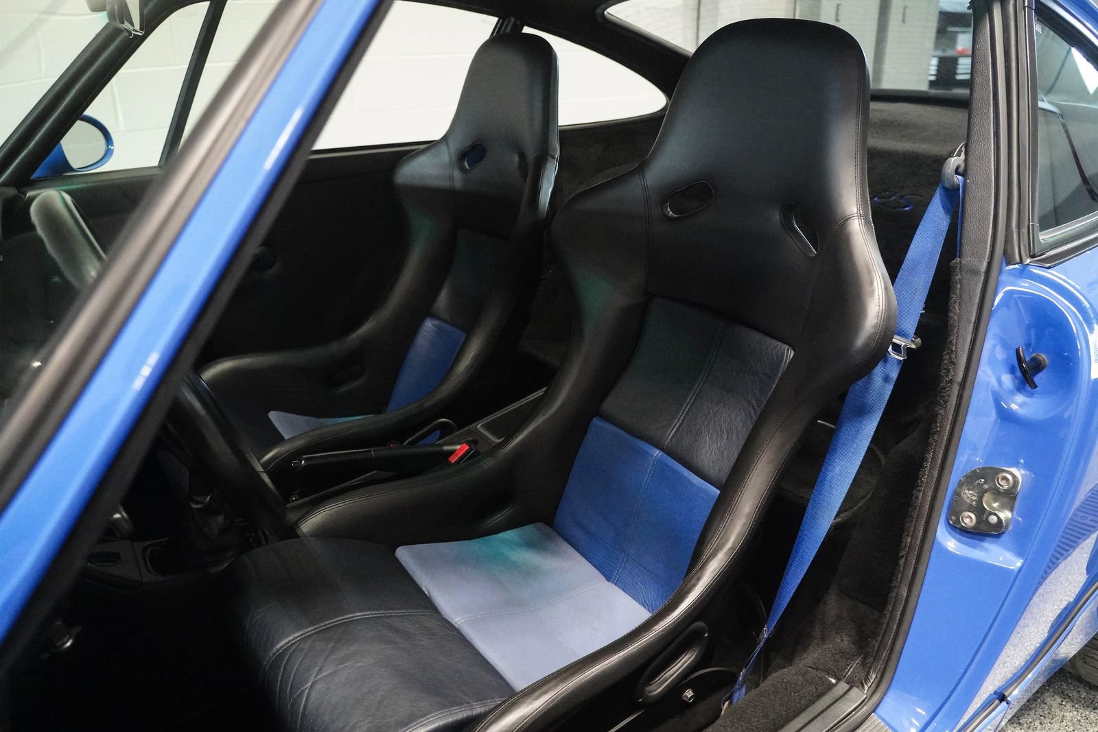 Used 1992 Porsche 911 image 14