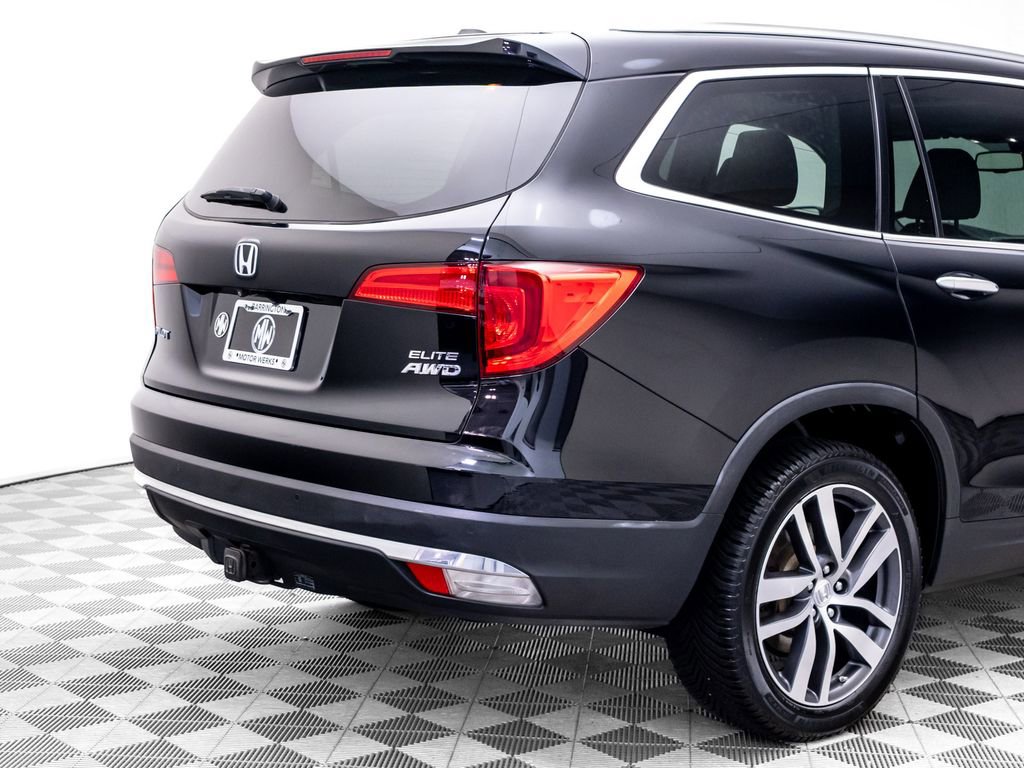 Certified 2018 Honda Pilot Elite image 36