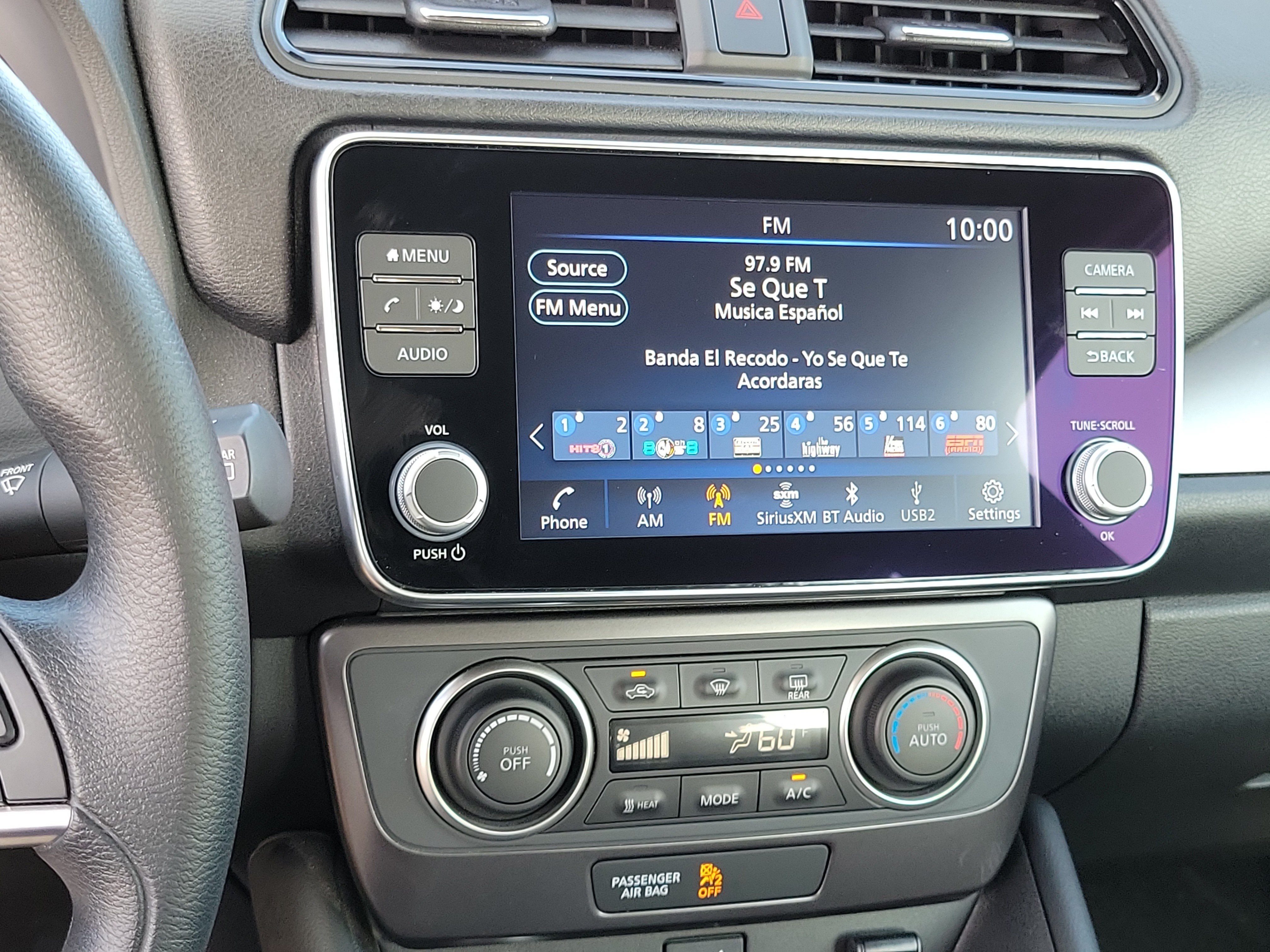Used 2025 Nissan Leaf S FWD image 14