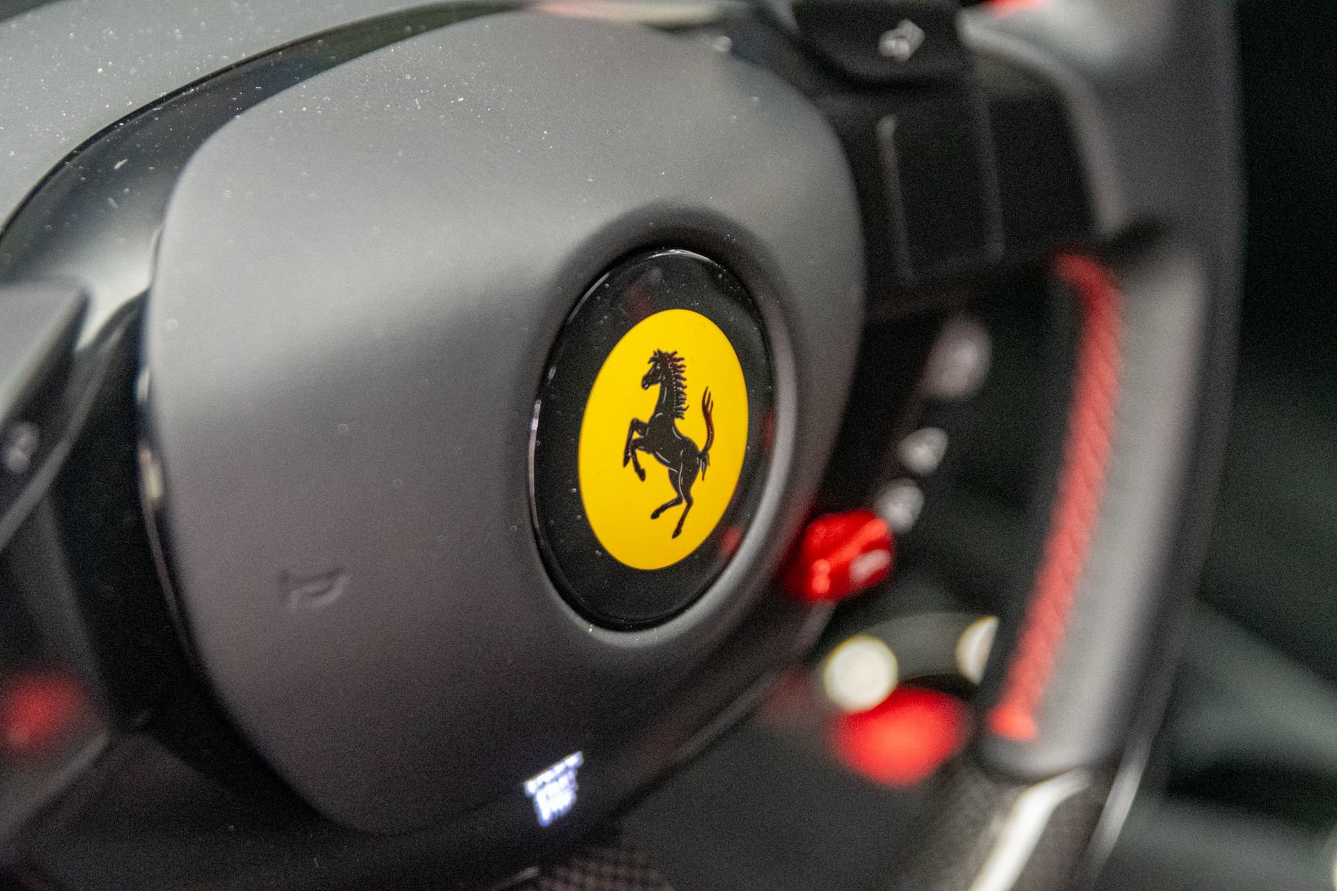 Used 2022 Ferrari SF90 Stradale AWD/4WD image 14