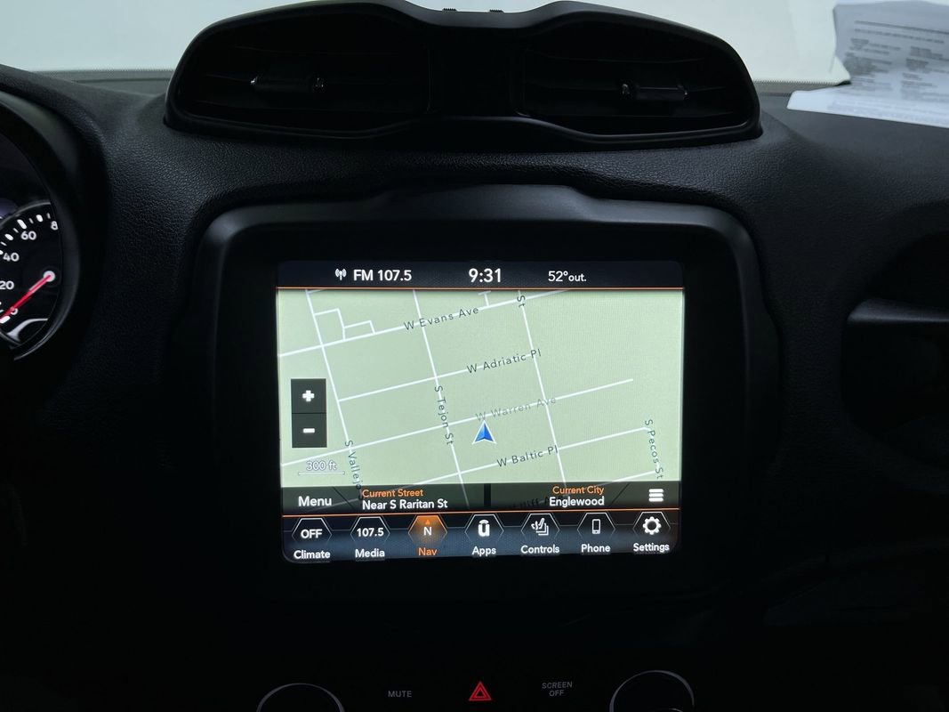 Used 2022 Jeep Renegade Trailhawk image 24