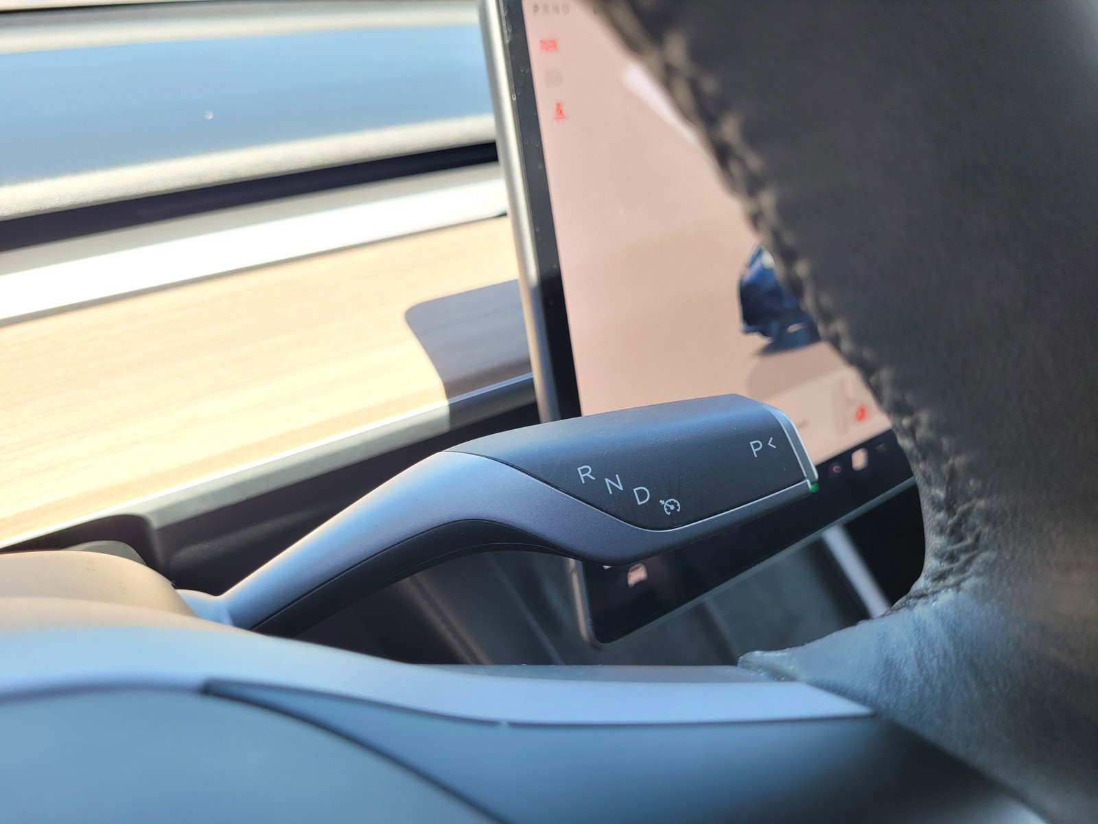 Used 2023 Tesla Model 3 Standard Range image 23