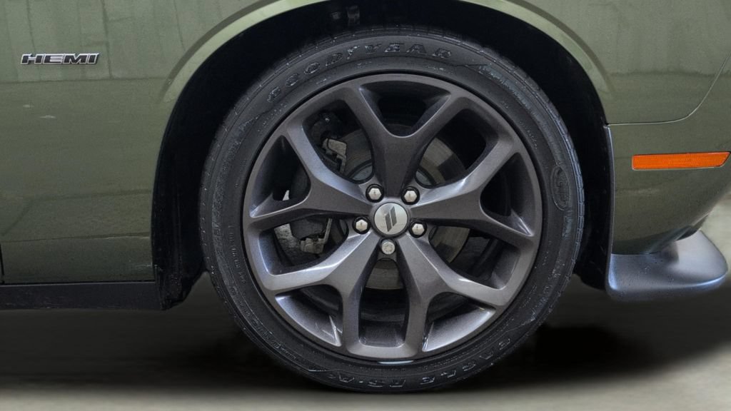 Used 2019 Dodge Challenger R/T w/ Shaker Package RWD image 23
