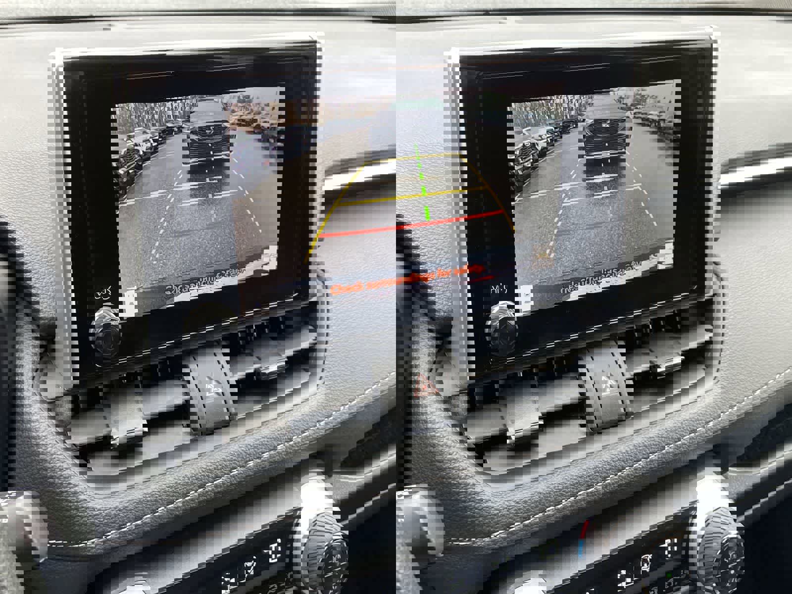 Used 2025 Toyota RAV4 LE image 31