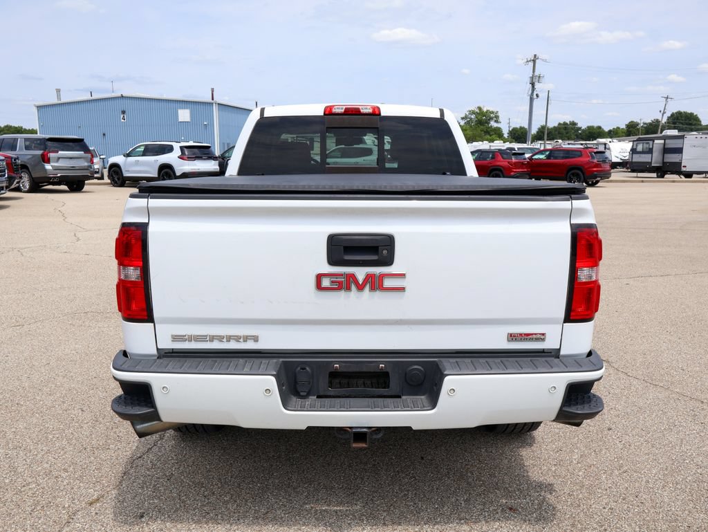 Used 2015 GMC Sierra 1500 SLT w/ All-Terrain Package AWD/4WD image 4
