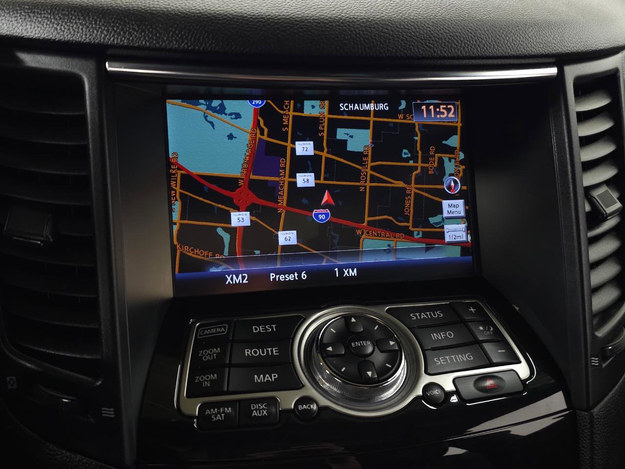 Used 2016 INFINITI QX70 AWD w/ Premium Package image 24