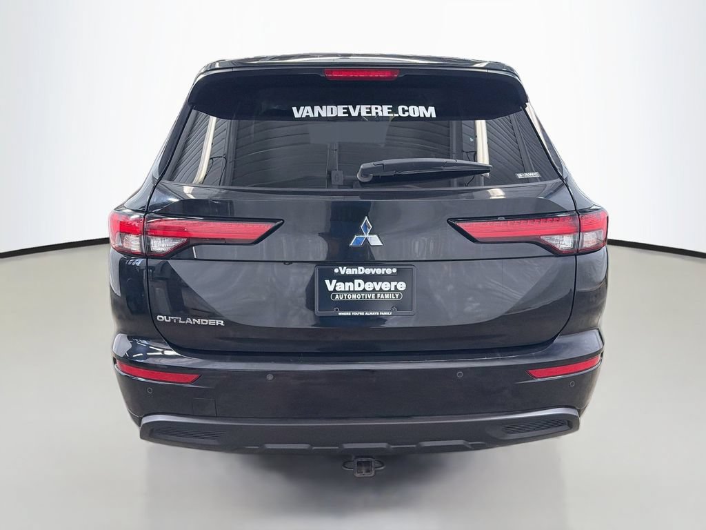 Used 2022 Mitsubishi Outlander ES AWD/4WD image 8