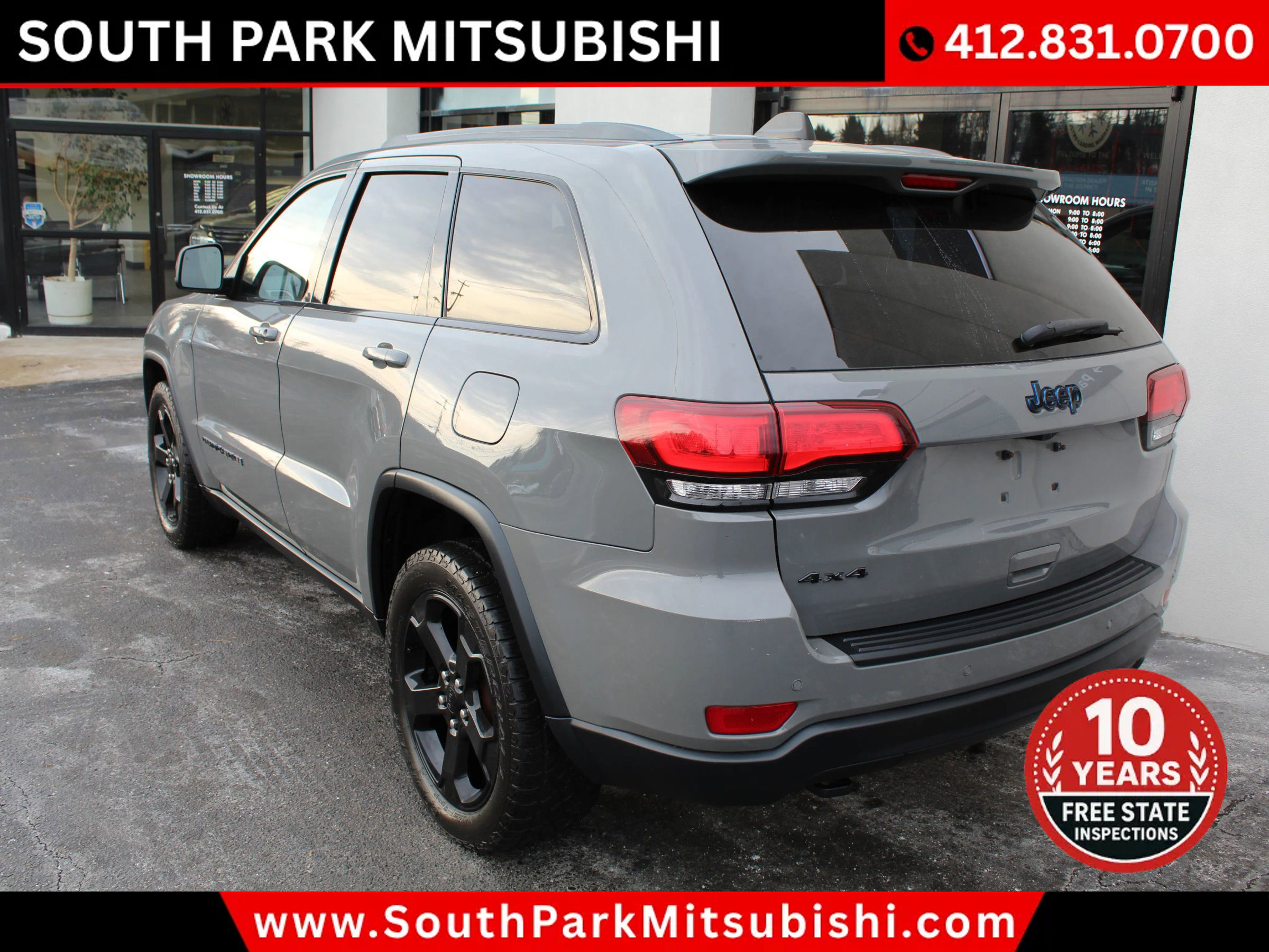 Used 2019 Jeep Grand Cherokee Laredo image 7