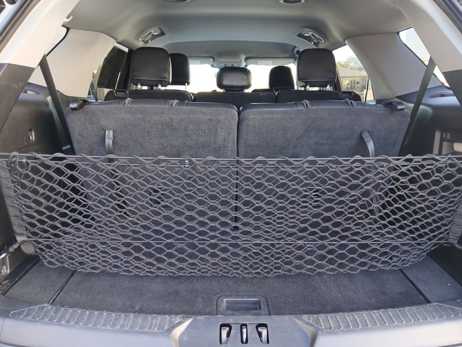 Used 2022 Ford Explorer XLT w/ Equipment Group 202A image 16