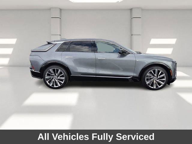 Used 2023 Cadillac Lyriq 2WD image 6