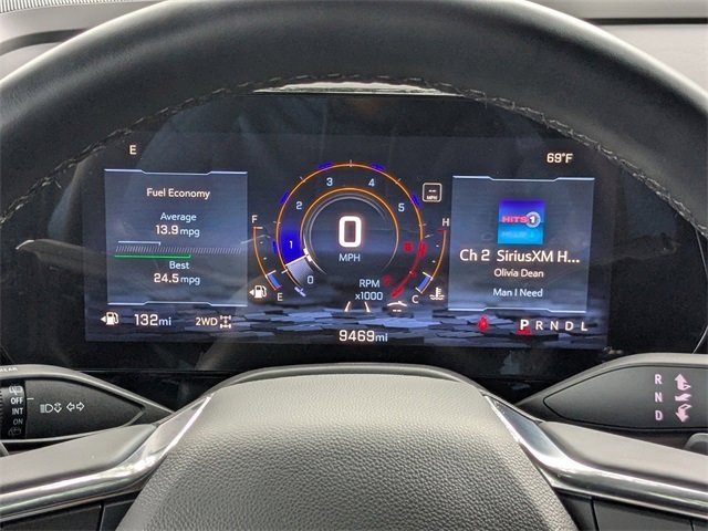 Used 2025 Chevrolet Suburban Z71 w/ Comfort Package image 32