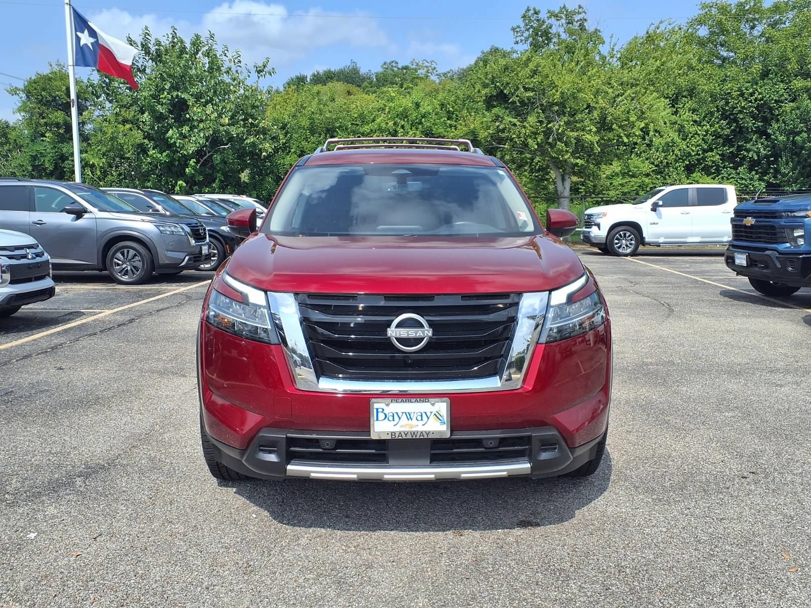 Used 2023 Nissan Pathfinder SL FWD image 19