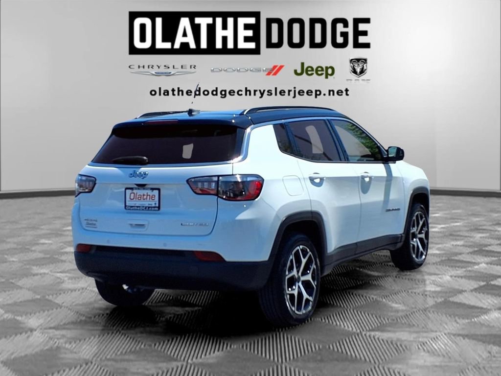 Used 2025 Jeep Compass Limited AWD/4WD image 28