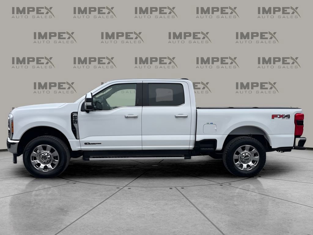 Used 2023 Ford F250 Lariat w/ Chrome Package image 2