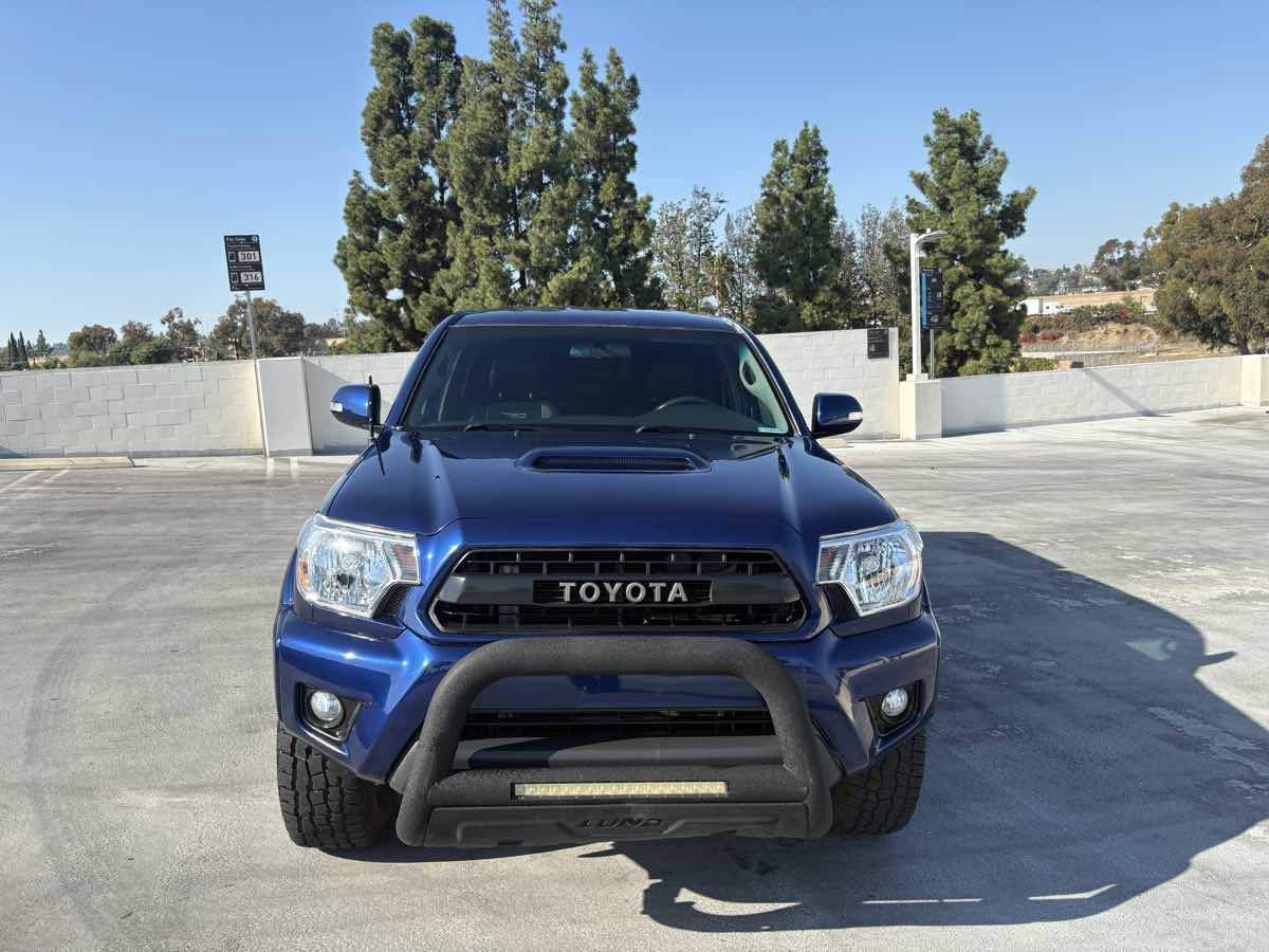 Used 2015 Toyota Tacoma 4x4 Double Cab w/ TRD Sport Package image 33