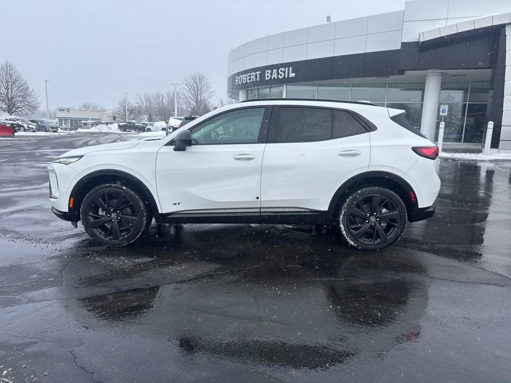 New 2026 Buick Envision Sport Touring image 7