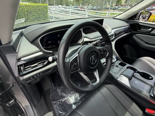 Certified 2024 Acura MDX FWD w/ Technology Package image 11