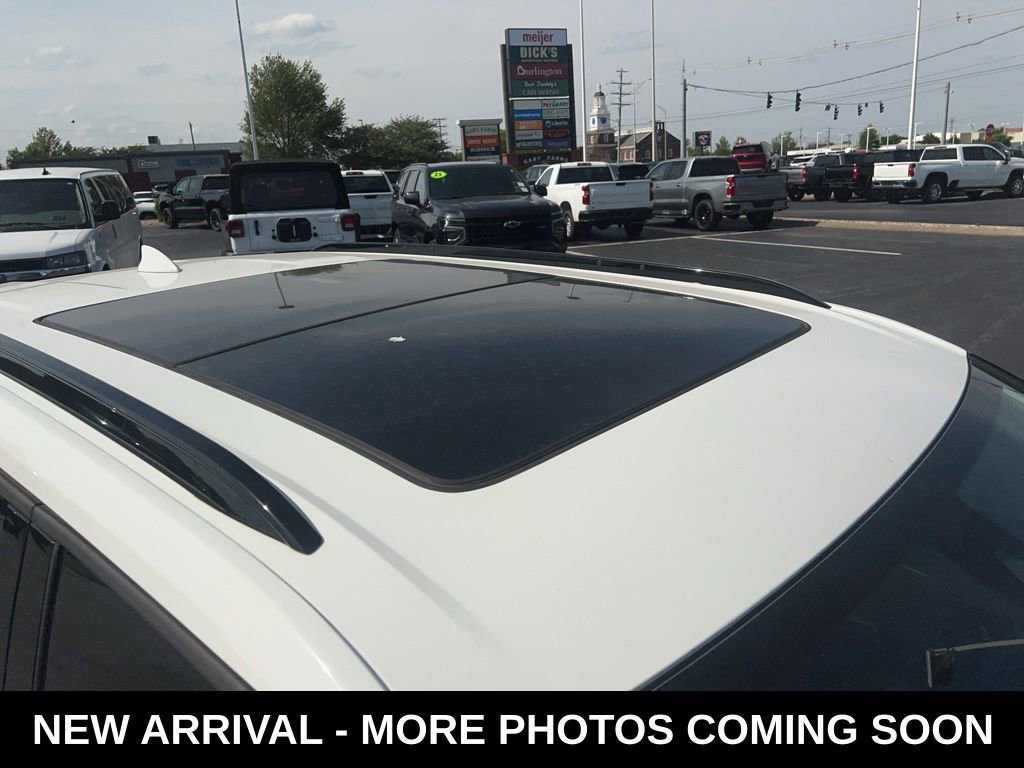 Used 2019 Chevrolet Blazer LT w/ Sun and Wheels Package AWD/4WD image 15
