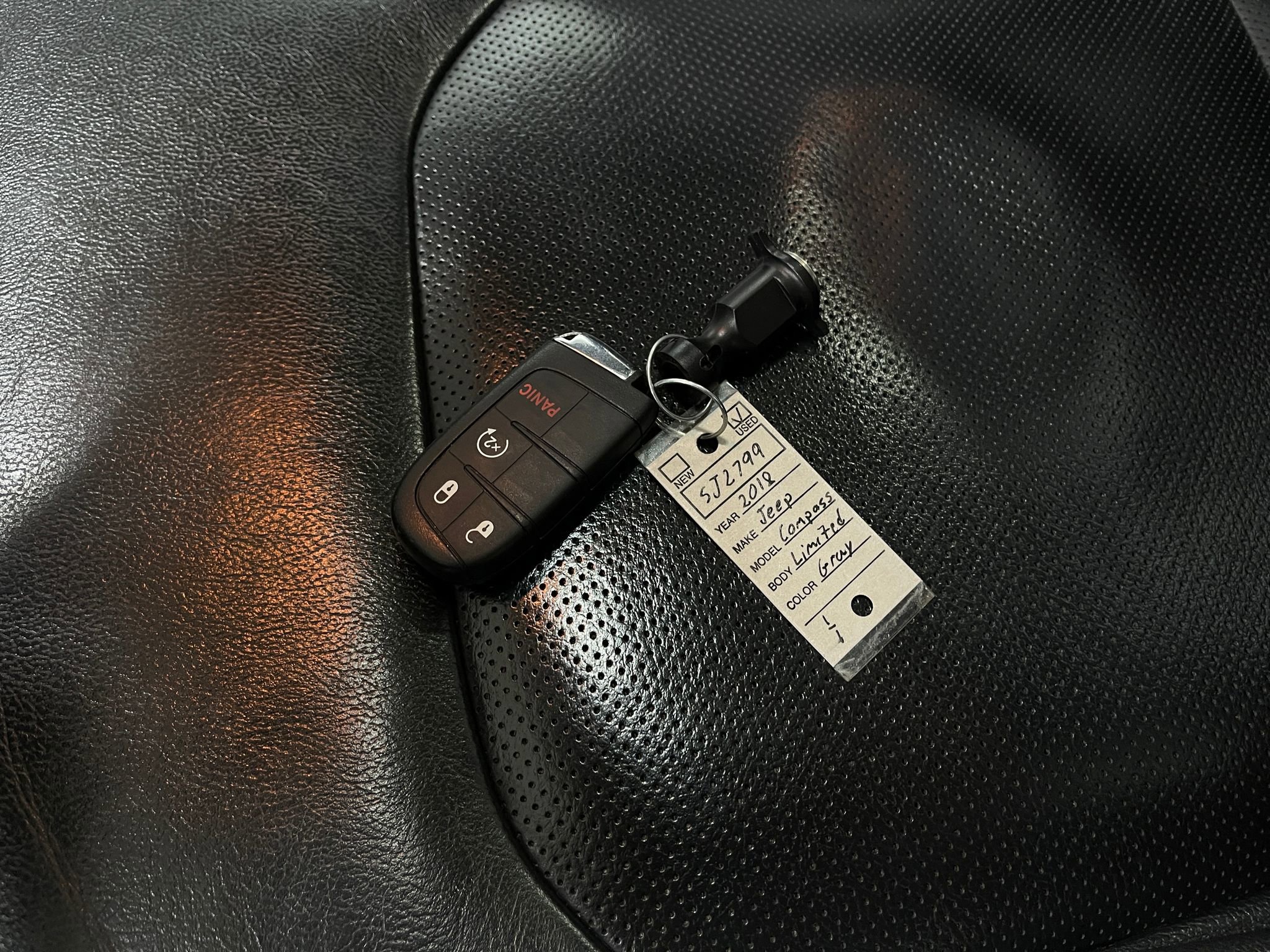 Used 2018 Jeep Compass Limited image 36