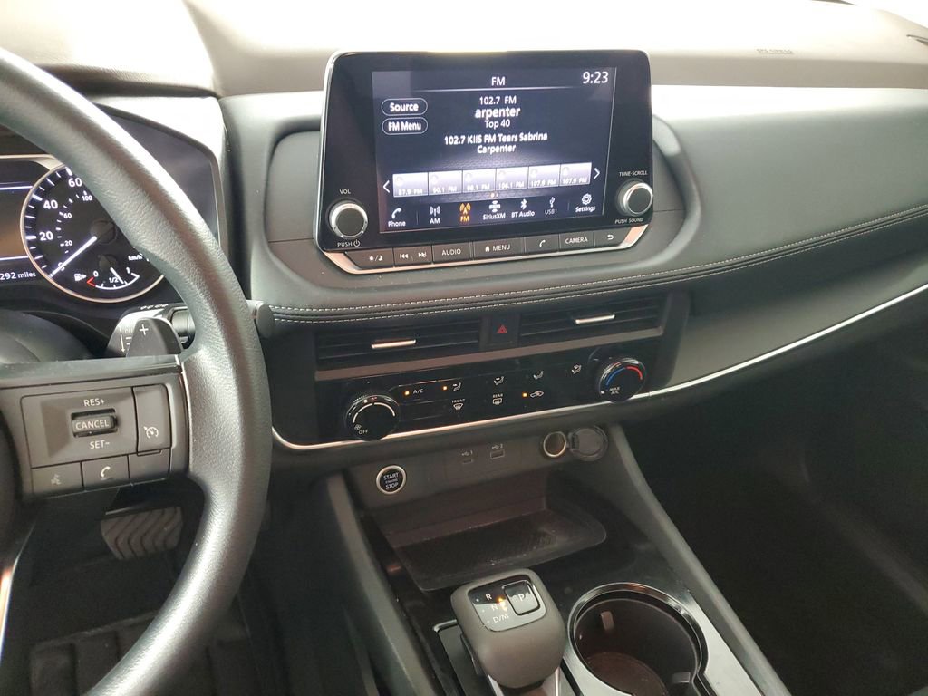 Used 2023 Nissan Rogue S image 16