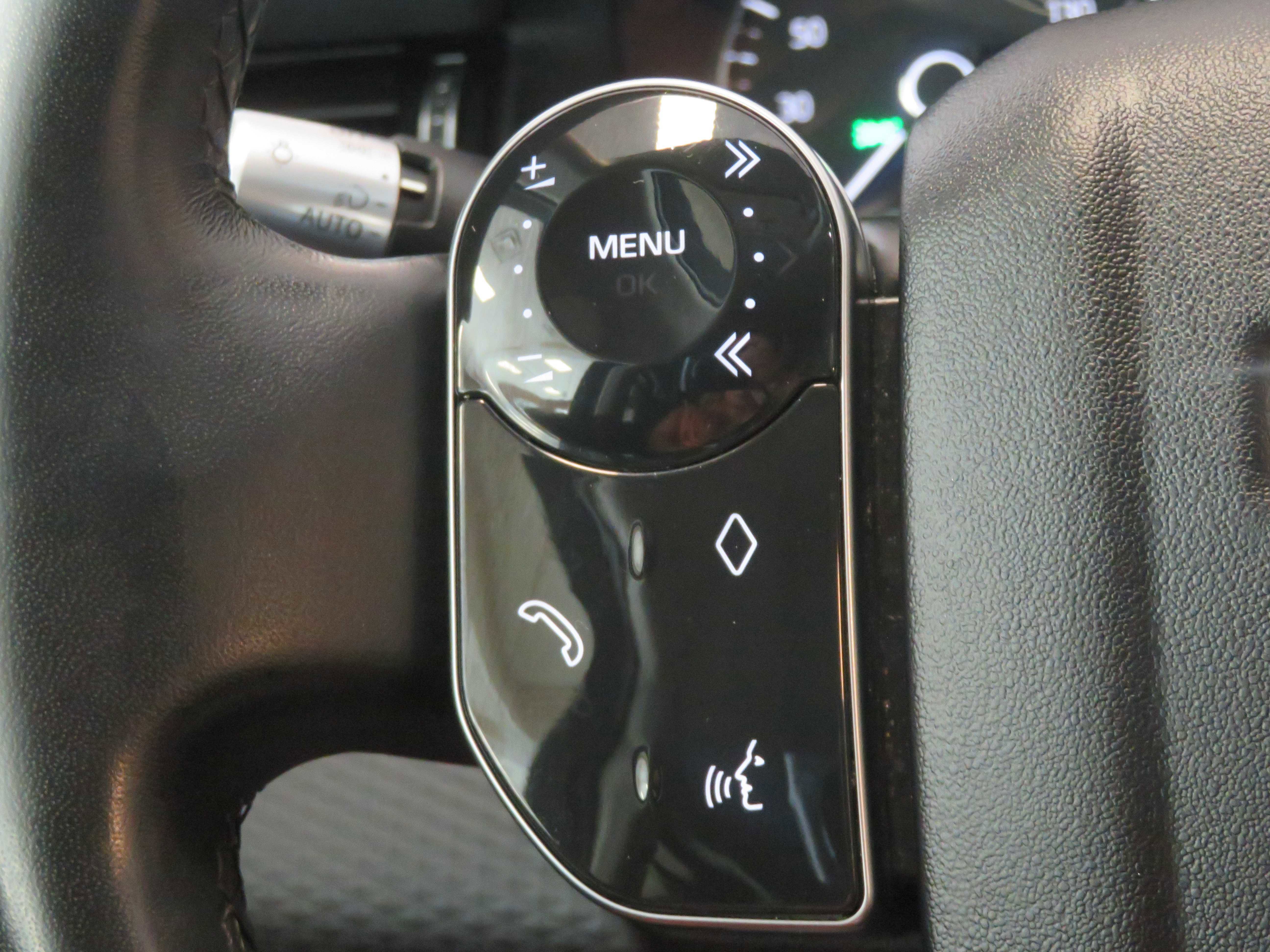 Used 2020 Land Rover Range Rover Evoque S image 33