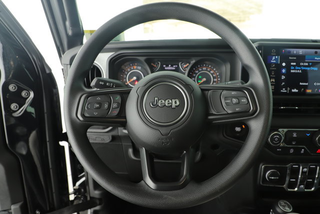 New 2026 Jeep Gladiator Sport image 13