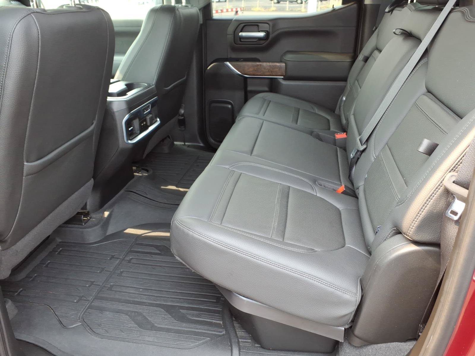 Used 2020 GMC Sierra 1500 Denali w/ Technology Package AWD/4WD image 27