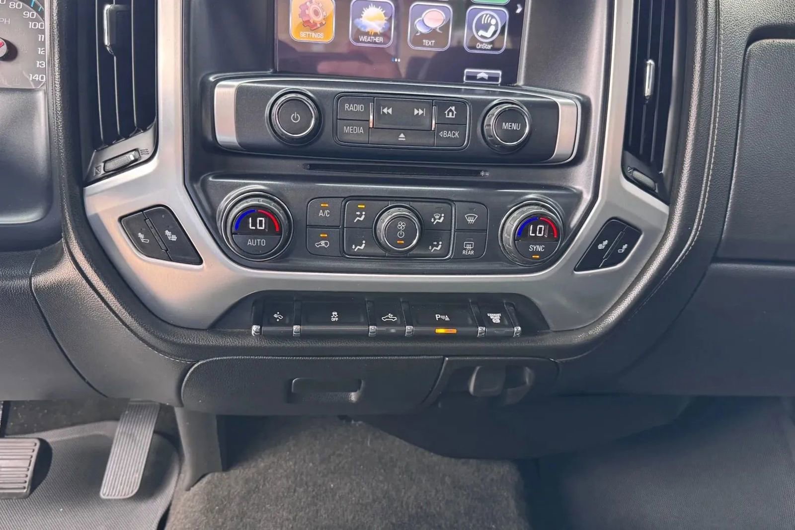 Used 2018 GMC Sierra 2500 SLT w/ Duramax Plus Package image 13