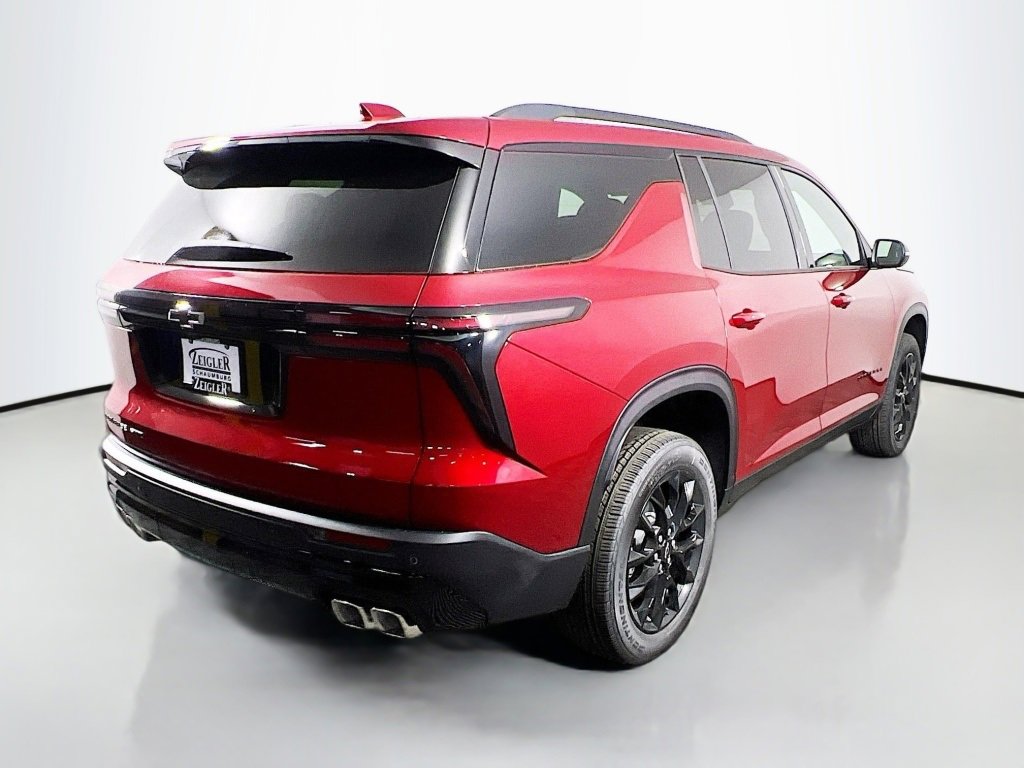 New 2026 Chevrolet Traverse LT w/ Midnight/Sport Edition image 5